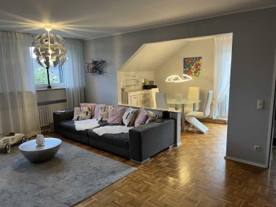 Exklusive 3 Zimmer Wohnung, Nähe Jungbornpark