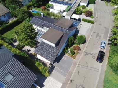 Großzügiges Einfamilienhaus mit sep. Einliegerwohnnung in bester Wohnlage von Müllheim