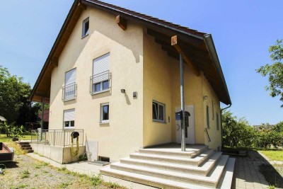 Familienidylle in ruhiger Lage – großzügiges Einfamilienhaus mit Gartenparadies in Gemmingen