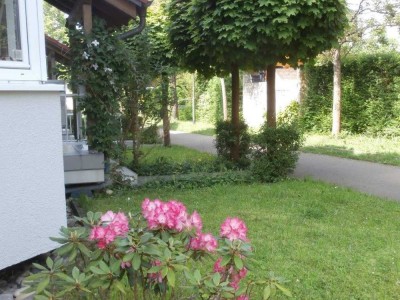 Balkon-Wohnung mit Garten, 3 Zimmern +  große Wohnküche Tübingen-Lustnau, Bushalte vor der Tür
