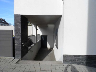 Schöne 2-Zimmer-Wohnung mit Balkon in Eil, Köln