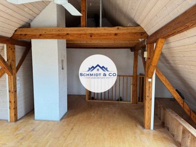 Großes Haus mit Wintergarten | Einligerwohnung | Schmidt & Co. Immobilien