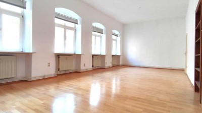 Große und helle 2-Zimmer Etagenwohnung in Stadtmitte von Speyer!