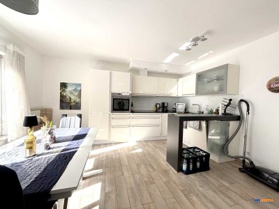 Exklusiv & Effizient - 3,5 Zimmer in Top Lage im Europaviertel