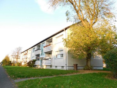 Frisch renovierte 3-Zi.-Whg. mit neuem Bad und neuem Boden