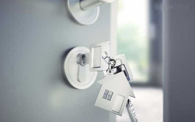 Großzügige Wohnung  mit *Kamin und Garten !   -Toplage