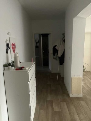 Exklusive 2-Raum-Erdgeschosswohnung mit gehobener Innenausstattung mit EBK in Bitterfeld