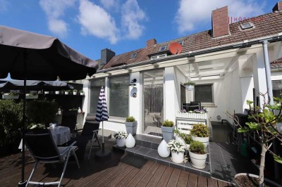 Gemütliches Reihenmittelhaus mit Wintergarten und Südterrasse in Kiel-Holtenau