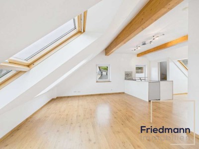 Charmantes Dachgeschoss mit Wohlfühlfaktor – Modern wohnen in Hetzerath