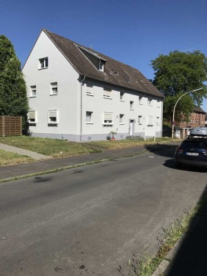 schöne 2 Zimmer Wohnung in Kendenich