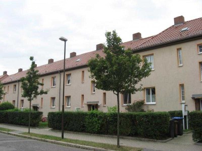 kautionsfrei - sanierte 2-Zimmerwohnung mit Garten - Fr.-Nietzsche-Straße 37