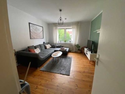 2-Zi-Whg. in der Südstadt - Holzfußböden und Balkon