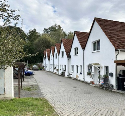 Reihenmittelhaus in Rositz, nähe Altenburg mit Terrasse und Grundstück zu verkaufen
