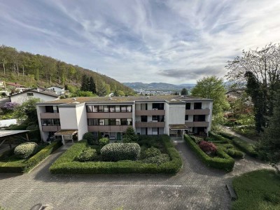 Seltene Gelegenheit 5 Zimmer Eigentumswohnung ( ganz oben ) mit toller Aussicht