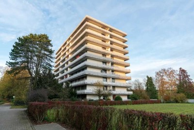 Investieren mit Substanz: Vermietete 2-Zimmer-Wohnung mit Balkon & Tiefgaragenplatz