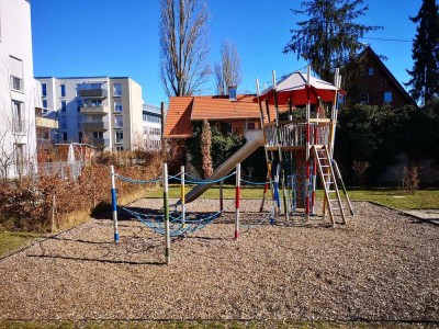 Exklusive, gepflegte 4-Zimmer-Wohnung mit Balkon und Einbauküche in Leinfelden-Echterdingen