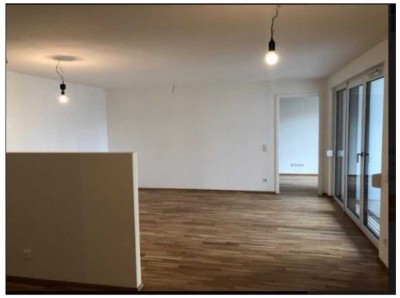 Geschmackvolle, neuwertige 3-Raum-Wohnung mit gehobener Innenausstattung mit EBK in Fürth