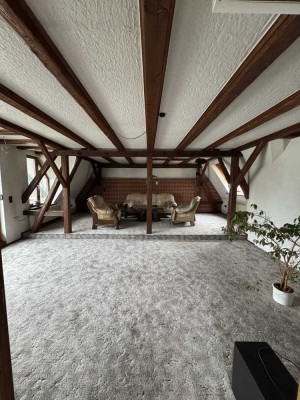 Historisches Fachwerkjuwel mit uriger Zapfanlage im Gewölbekeller