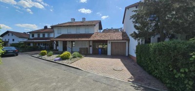 Einladendes Einfamilienhaus in einer begehrten, ruhigen Wohnlage – perfekt für Familien.