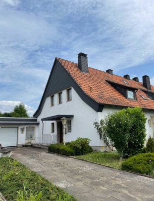 Stilvolle 2-Zimmer-DG-Wohnung in Dortmund