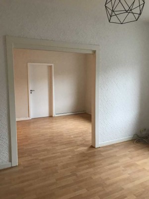 Schöne 3,5 Zimmer-Wohnung in einem gepflegten Mehrfamilienhaus