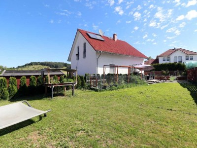 Energieeffizient u. modern - Einfamilienhaus mit Garten am Ende einer Sackgasse!