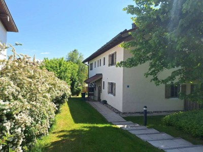 Attraktive 2-Zimmer-Wohnung in Rimsting – sicher vermietet mit Terrasse, Garage & Hobbyraum