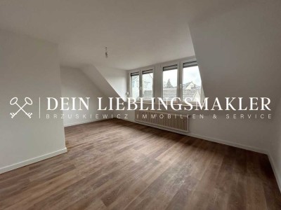 FRISCH SANIERTE UND GUT GESCHNITTENE 2-ZIMMER DACHGESCHOSSWOHNUNG IN WICKRATH!