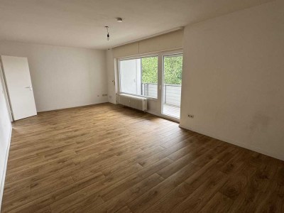 gepflegtes Apartment mit neuen Fenstern
