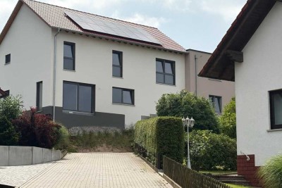 Moderne Basis, freie Innenplanung - Neubau im Innenausbau!