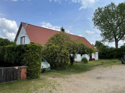 Modernisiertes 2-Familienhaus in Nähe zum Plauer See