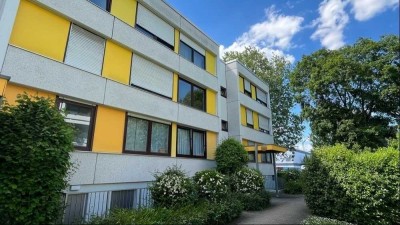 ***ERSTBEZUG NACH KERNSANIERUNG! - Attraktive 2,5 Zimmerwohnung  inkl. EBK, Balkon & Garage***