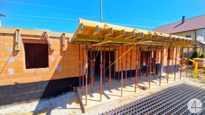 Charmante Terrassenwohnung in ruhiger Lage. ERSTBEZUG