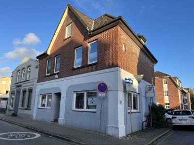 * Besichtigung am 04.12. von 17 - 18 Uhr * 3-Zimmer-Citywohnung im Dachgeschoss