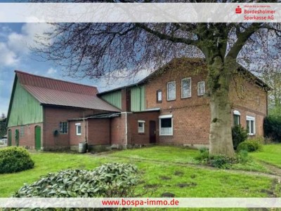 Resthof mit Ländereien in Schönbek-Holz