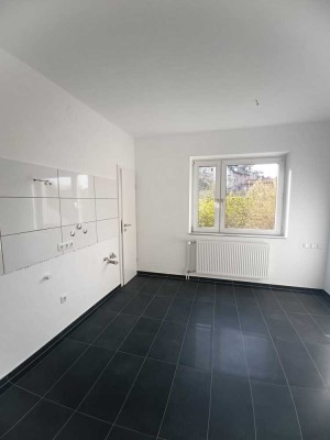 Modernisierte helle Erdgeschosswohnung, im Zentrum von Eschweiler mit Badewanne