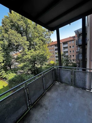 Hell durchflutete 2-Zimmer-Wohnung mit Balkon