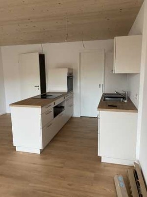 LÖFFINGEN IM STADTZENTRUM
Bittengasse
Tolle 2 (1/2)-Zimmer-Wohnung