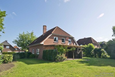 Teilvermietetes Zweifamilienhaus in ruhiger Lage