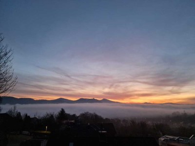 Großzügige 6-Zimmer möbliert Maisonette-Wohnung mit Dachterasse in Bonn-Bad Godesberg