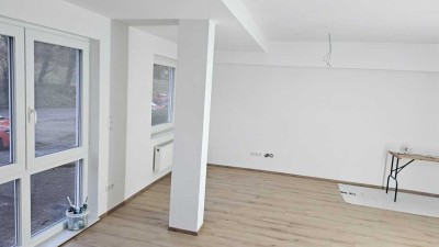 Neue 1-Zimmer-Wohnung mit großem Bad - Am Tannenwäldchen