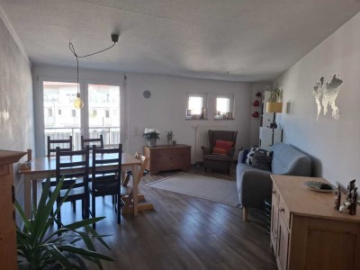 3-Zimmer-Wohnung mit Balkon & EBK in FR-Rieselfeld von Privat