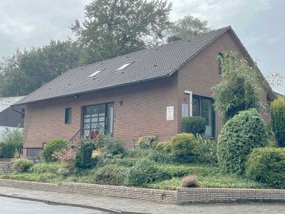 Kernsaniertes Familienidyll mit Wohlfühlfaktor – Sauna & Pool inklusive