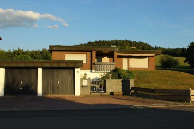 Sehr schönes Einfamilienhaus in Randlage in Wildberg/Wächtersberg