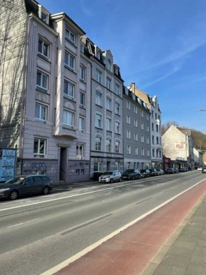 Modern, stilvoll 4 Zimmerwohnung – Ihre neue Wohnung in guter Lage