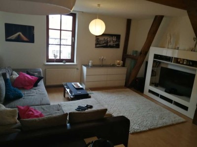 Schöne und modernisierte 2-Raum-Wohnung mit gehobener Innenausstattung in Warburg