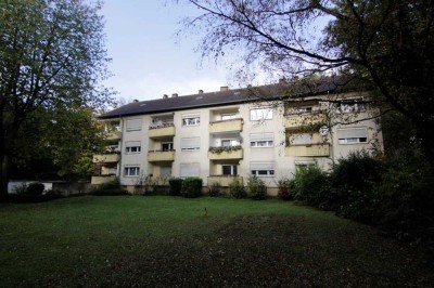 2 Raum Wohnung mit Balkon in ruhiger Lage