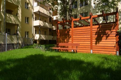 Hochwertig sanierter denkmalgeschützter Altbau Nähe Stünzer Park!