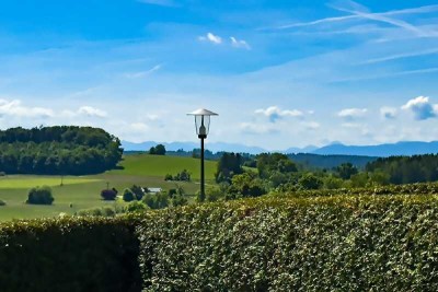 Einfamilienhaus mit wunderschönem Bergblick und viel Potenzial