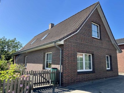 Gepflegtes Einfamilienhaus mit Gartenidylle in ruhiger Lage von Lunden